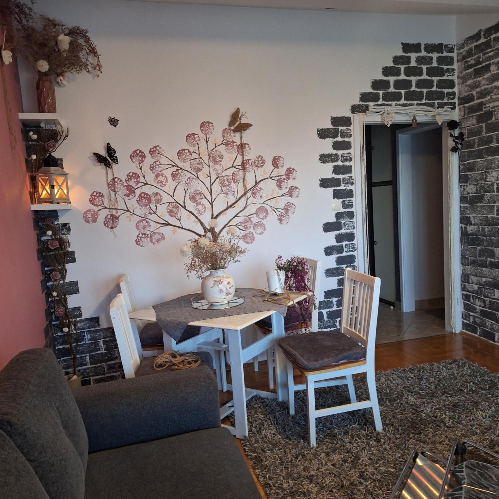 Apartamento Mila Kaštel Novi Exterior foto